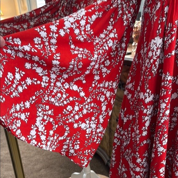 Vici Red and White Off-the-Shoulder Mini Sundress - Picture 4 of 14